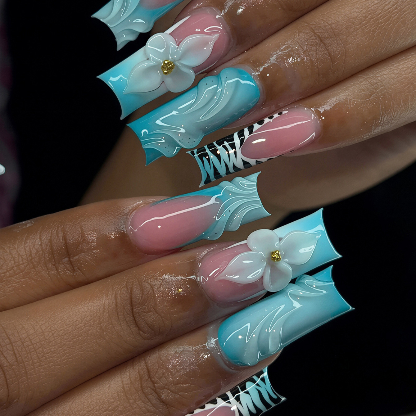 Nail Art Zebra - 24Pcs Blue Gradient French Style False