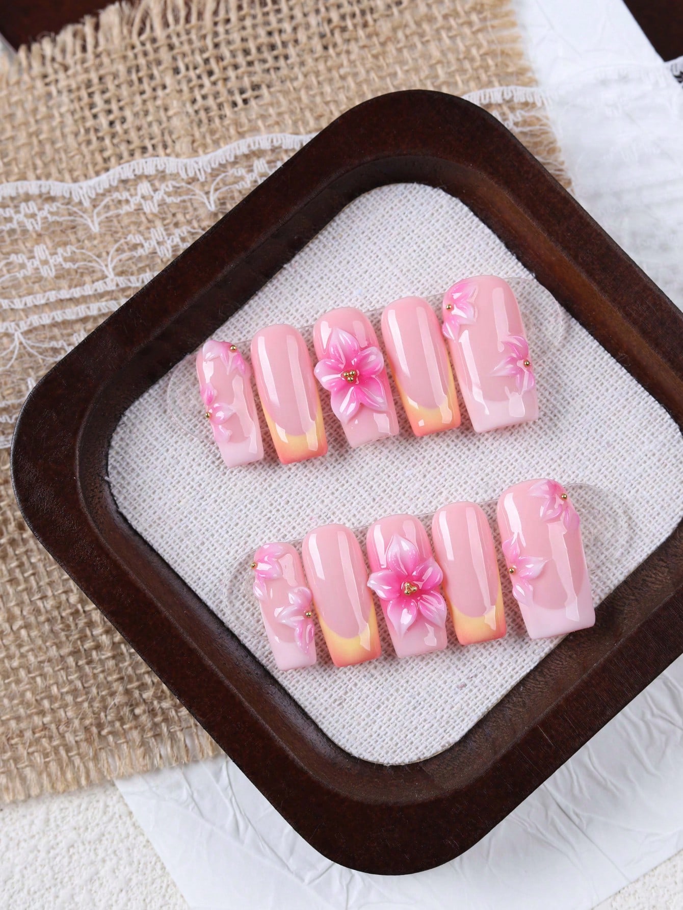 10 Pieces of Medium-Length Rec - огляд і ціна Nail Art Orange